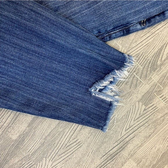 Torrid Girlfriend Two Tone Frayed Hem Jeans - Picture 12 of 15